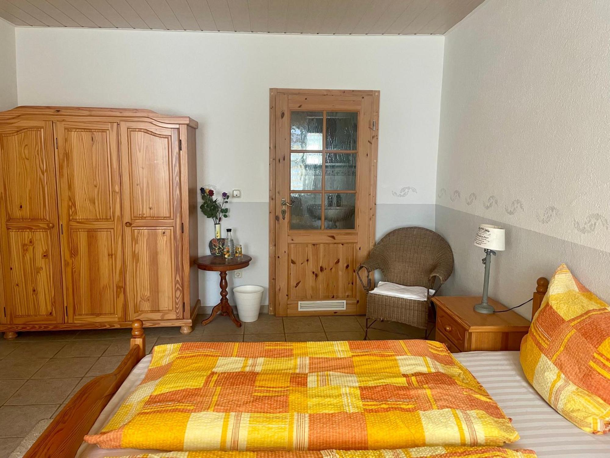 Ferienwohnung Minnies-Schiefertraum Brauneberg Kültér fotó