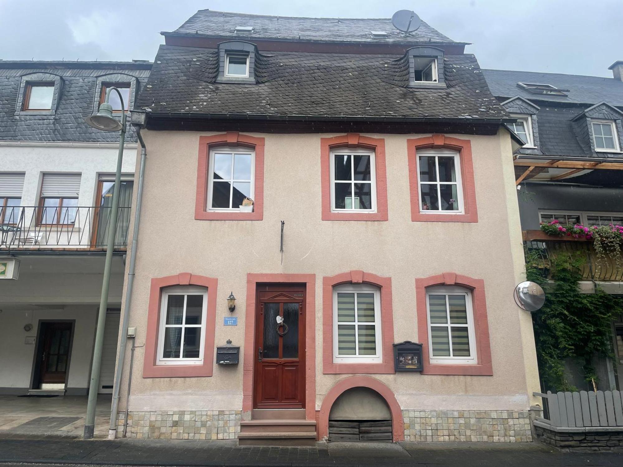 Ferienwohnung Minnies-Schiefertraum Brauneberg Kültér fotó